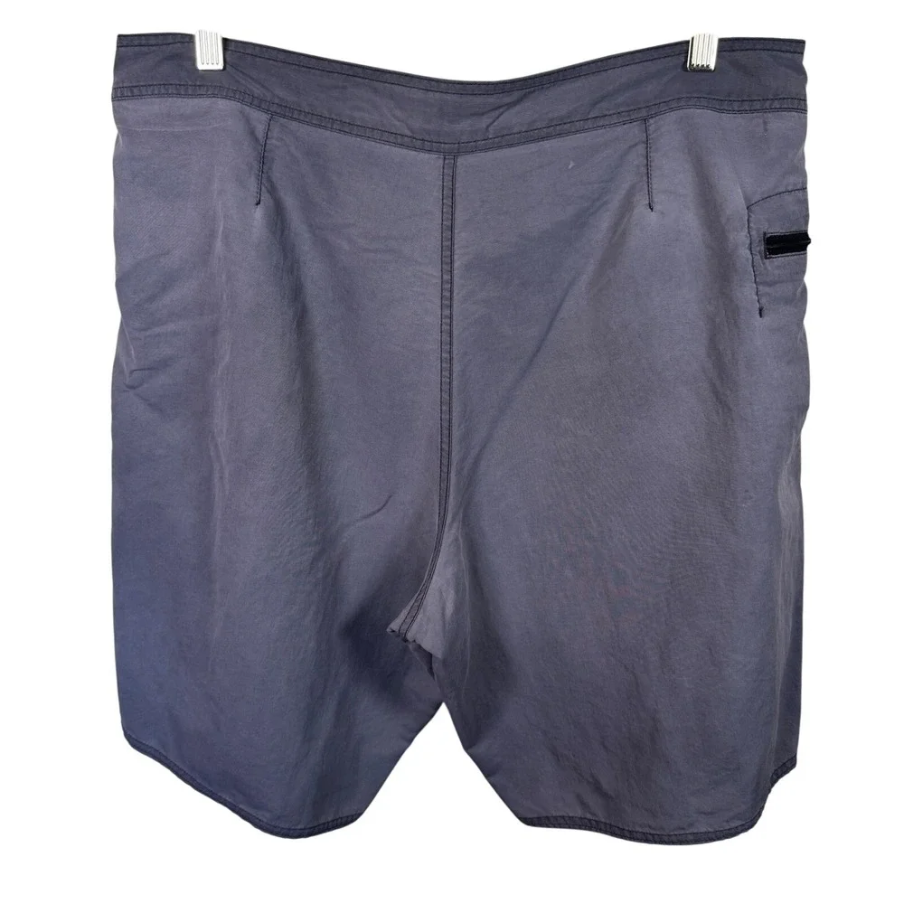 Patagonia Men's Gray Board Shorts Swim Trunks Elastic Drawstring‎ Pocket